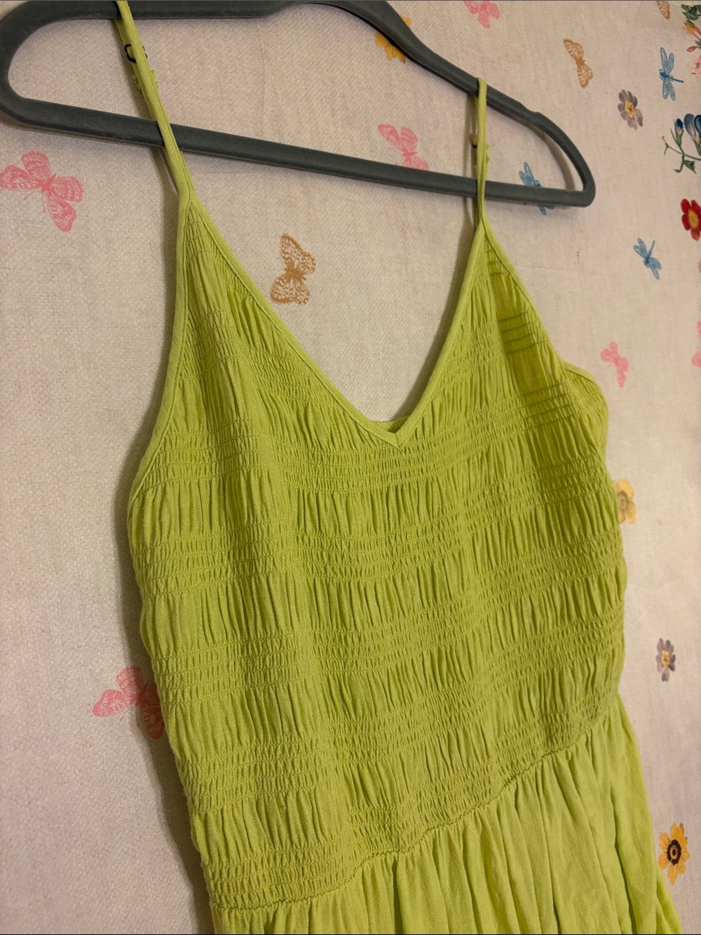 Wild Fable - Neon Lime Green Smocked Midi Dress
Beach, Casual, Flirty, Weekend - Picture 3 of 7